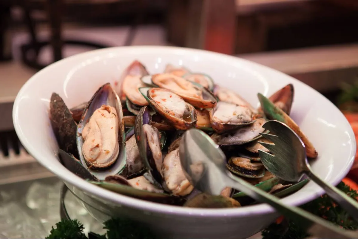Waves Buffet Restaurant