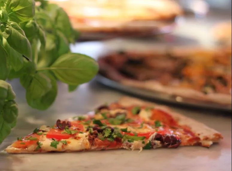 Burleigh Pizza — photo 2