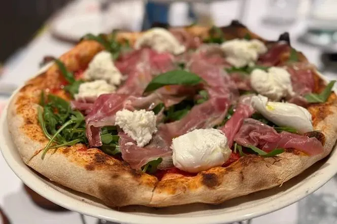 Freghete Authentic Pizza — photo 3