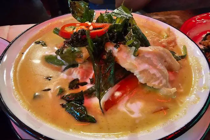 SURA Thai Restaurant & Bar — photo 6
