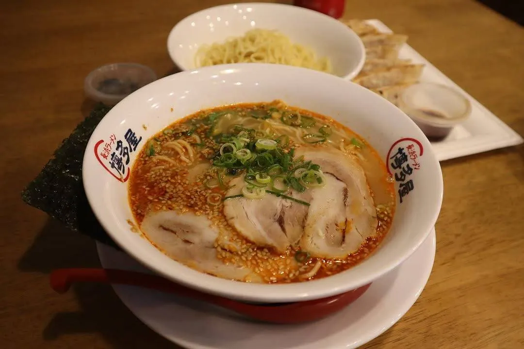 Hakataya Ramen (Broadbeach Waters) — photo 6