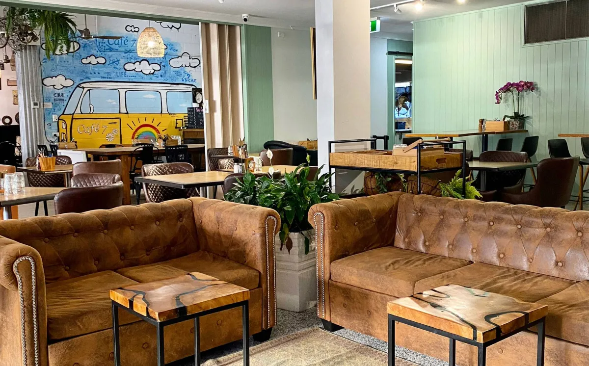 Cafe 7