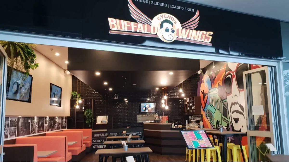 CYCHO'S BUFFALO WINGS