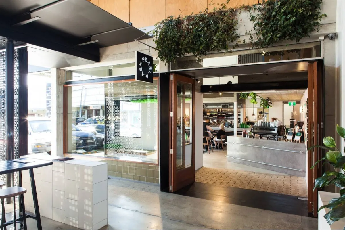 Pearl & Ash Cafe — photo 4