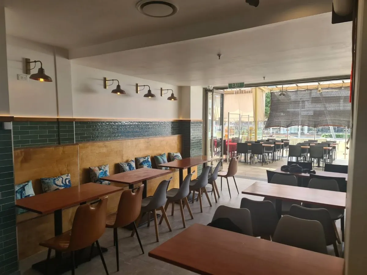 Yacha Asian Restaurant — photo 4