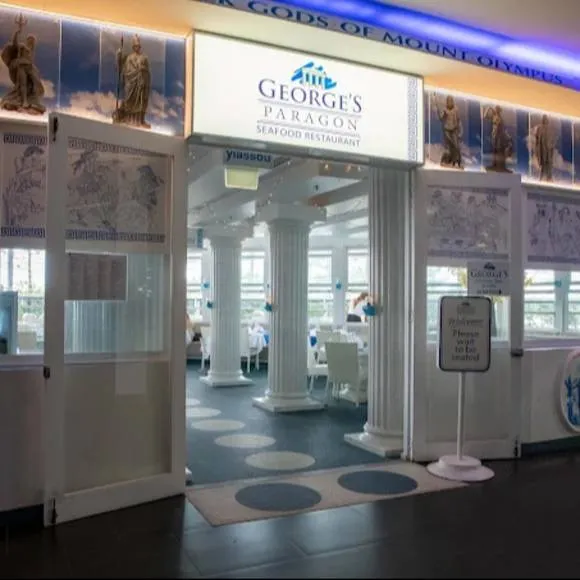 George's Paragon Seafood Restaurant (Coolangatta) — photo 6