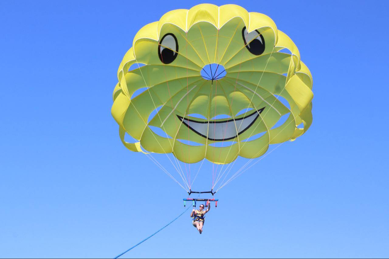 Gold Coast Parasail - Solo — photo 3
