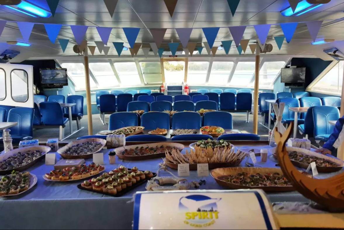 Valentine's Day Cruise — photo 3