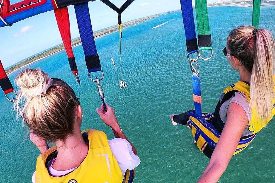 Jet boat, Parasailing + 1hr Jet Ski Safari (2ppl) — photo 3